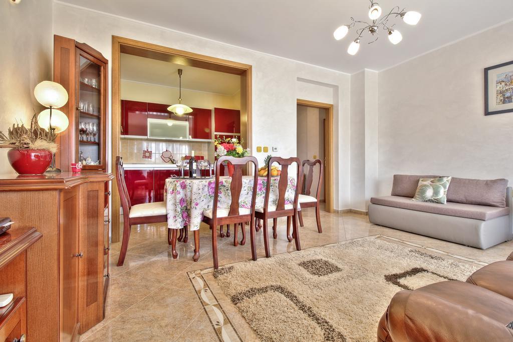 Apartment Roko Umag Exterior foto